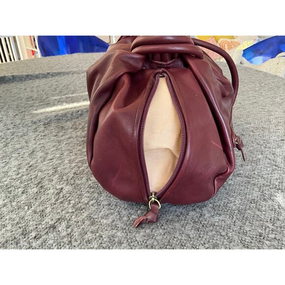 Vintage nos Made in Tuscany red leather UNIQUE purse bag - Picture 16 of 16